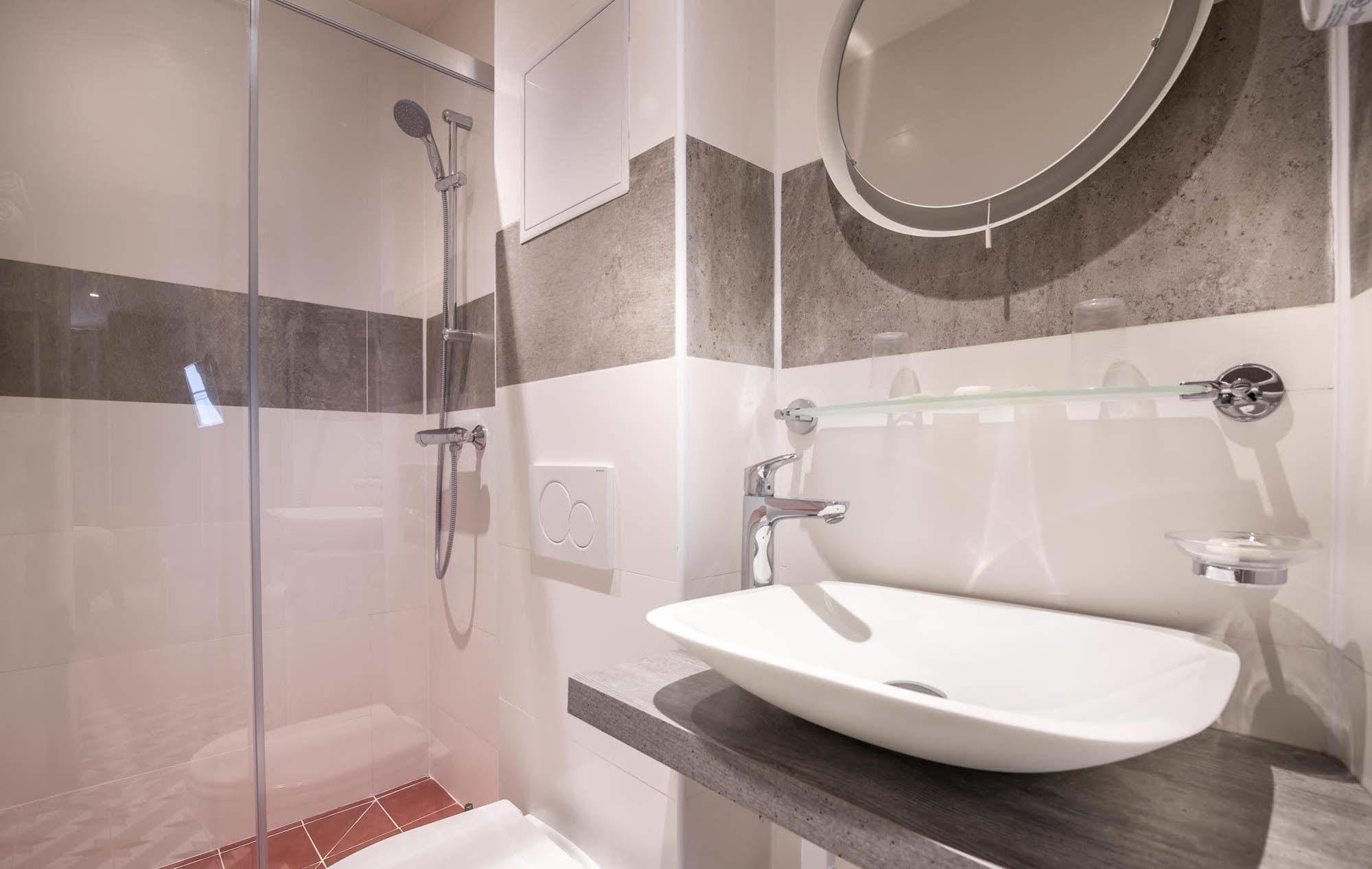 Hotel Jenner Париж Екстер'єр фото